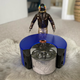 No, el robot de Daft Punk no viene incluido